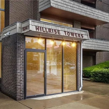 Buy this 2 bed condo on Squirrel Hill Tunnel in Penn-Lincoln Parkway East, Pittsburgh