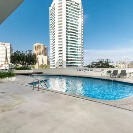 Rent this 2 bed apartment on The Wilshire Regent in Warner Avenue, Los Angeles