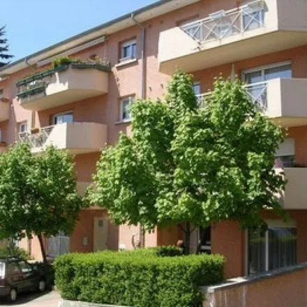 Rent this 3 bed apartment on 4 Impasse Marcours in 01100 Oyonnax, France
