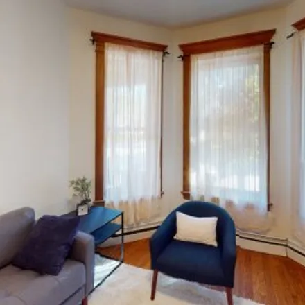 Buy this 3 bed apartment on #1,1854 North Kedzie Avenue