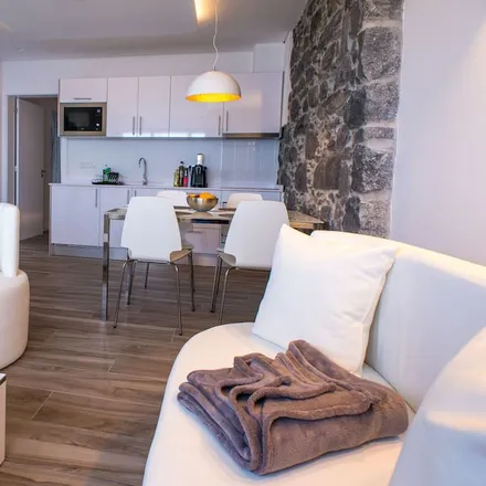 Image 2 - Calheta, Madeira, Portugal - Apartment for rent