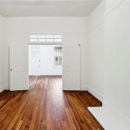 Image 3 - 1211 Magazine Street, New Orleans, LA 70130, USA - House for rent