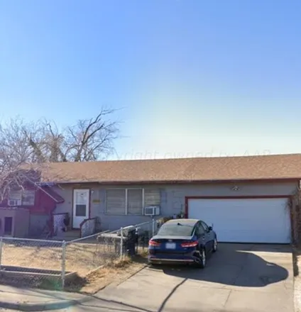 Buy this 5 bed house on 2757 Walnut Street in Amarillo, TX 79107