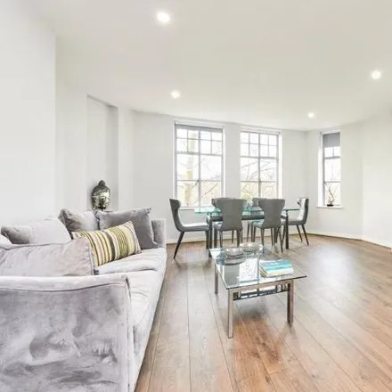 Rent this 4 bed apartment on Clive Court in Maida Vale, London