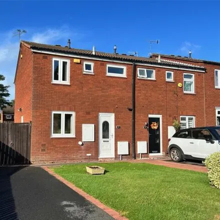 Buy this 3 bed house on Uxbridge Close in Dudley, DY3 2QY