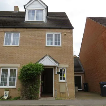 Rent this 4 bed duplex on Cornfield Lane in Littleport, CB6 1GN
