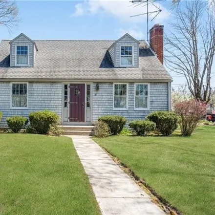 Buy this 3 bed house on 52 Enfield Road in Warwick, RI 02886