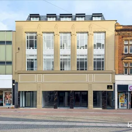 Rent this 1 bed room on Caffè Nero in 143 High Street, Southend-on-Sea