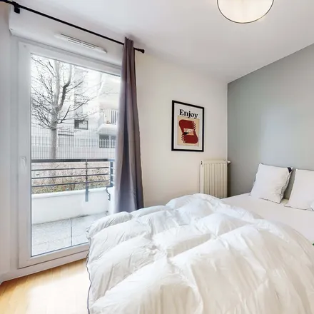 Rent this 4 bed room on Résidence Adélie in 5 Rue Robert Cavelier de la Salle, 91300 Massy