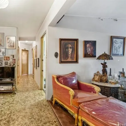 Image 7 - 83-30 98th Street, New York, NY 11421, USA - Apartment for sale