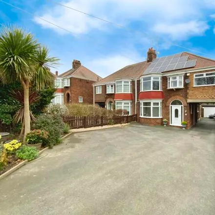 Buy this 5 bed duplex on Saltshouse Road in Sutton, HU8 9HH