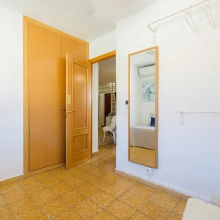 Image 2 - Calle del Olivo, 28023 Madrid, Spain - Apartment for rent