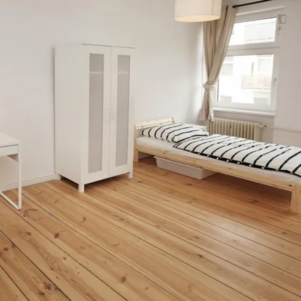 Rent this 2 bed room on Körnerstraße 2 in 13585 Berlin, Germany