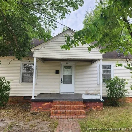 Rent this 2 bed house on 521 Edwards Street in Fayetteville, NC 28301