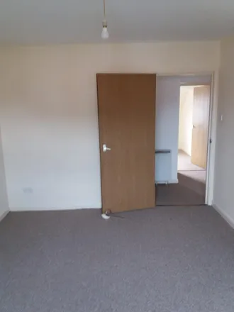 Image 5 - Westleigh Close, Northampton, NN1 4JX, United Kingdom - Apartment for rent
