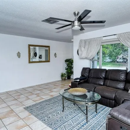 Image 7 - 4835 Southland Drive, South Gate Ridge, Sarasota County, FL 34231, USA - House for sale
