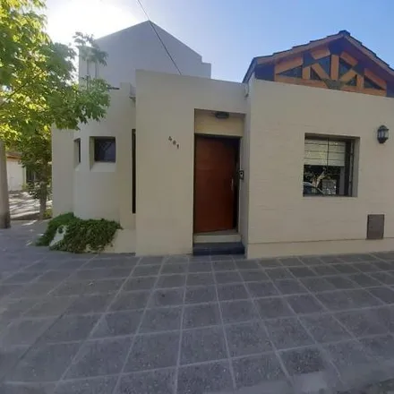 Buy this 3 bed house on Mariano Acha in 5521 Distrito Villa Nueva, Argentina