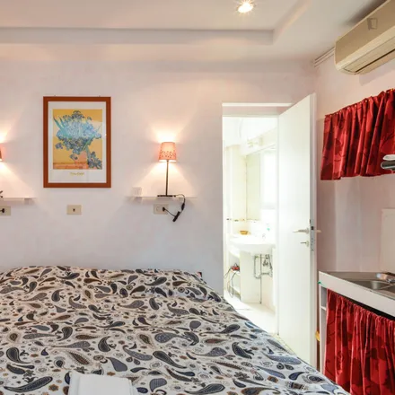 Image 5 - Pezzana, Via Giacinta Pezzana, 00197 Rome RM, Italy - Apartment for rent