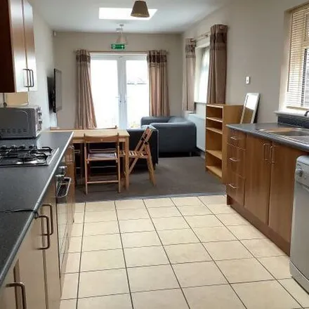 Image 2 - 1B Rookery Road, Bristol, BS4 2DY, United Kingdom - Apartment for rent