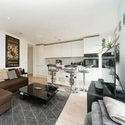 Buy this 2 bed apartment on unnamed road in London, SW11 2LY