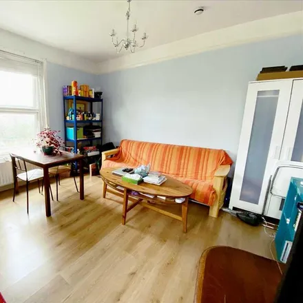Rent this 1 bed apartment on 71 Gordon Road in London, W5 2AL