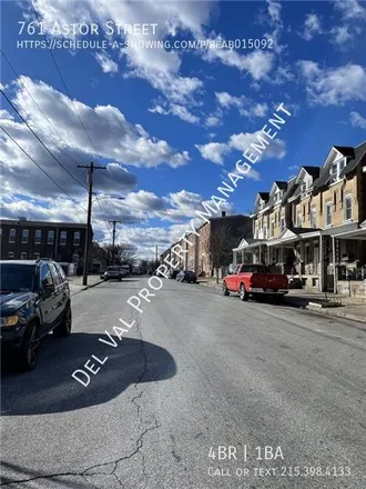 Image 2 - 789 Astor Street, Norristown, PA 19401, USA - Townhouse for rent