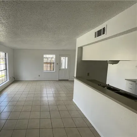 Image 3 - 4501 Hunt Cir, Killeen, TX, US - Townhouse for rent