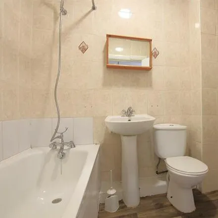 Image 7 - Shenley Road, London, TW5 0AD, United Kingdom - Room for rent