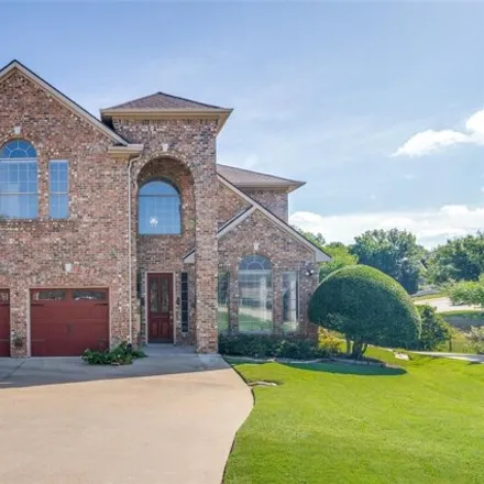 Buy this 3 bed house on 1796 Summer Lee Drive in Glen Hill, Rockwall