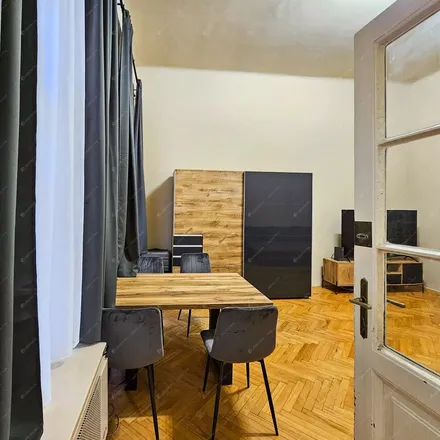 Image 4 - Budapest, Dob utca 38, 1072, Hungary - Apartment for rent