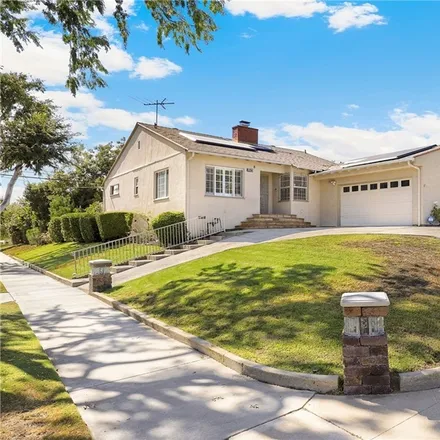 Buy this 3 bed house on 3523 South Redondo Boulevard in Los Angeles, CA 90016