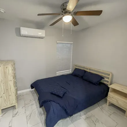 Rent this 1 bed room on Orlando in FL, US