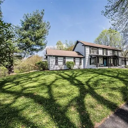 Image 4 - 2058 Old Scottsville Road, Bowling Green, KY 42122, USA - House for sale