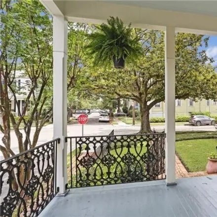 Image 5 - 1424 Valmont Street, New Orleans, LA 70115, USA - House for sale