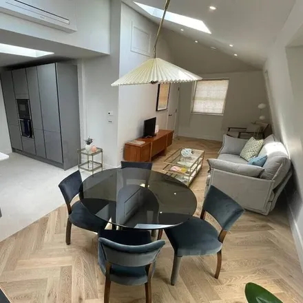 Image 2 - London, W1T 2LX, United Kingdom - Apartment for rent