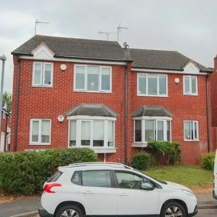 Rent this 2 bed apartment on Lawrence Sheriff Street in Rugby, CV21 3BY