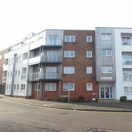 Rent this 2 bed room on Long Term Parking in President Way, Luton