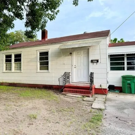 Buy this 2 bed house on 807 E Norfolk St in Tampa, Florida