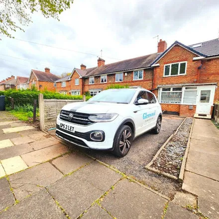 Rent this 5 bed townhouse on 46 Dagnall Road in Birmingham, B27 6SS