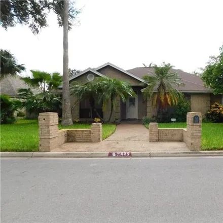 Rent this 3 bed house on 483 Lark Avenue in McAllen, TX 78504