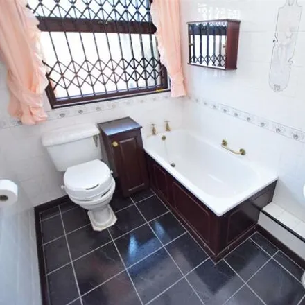 Image 7 - Meresborough Road, Gillingham, ME8 8PP, United Kingdom - House for sale