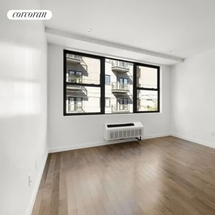 Image 4 - 3 Orient Avenue, New York, NY 11211, USA - Apartment for rent