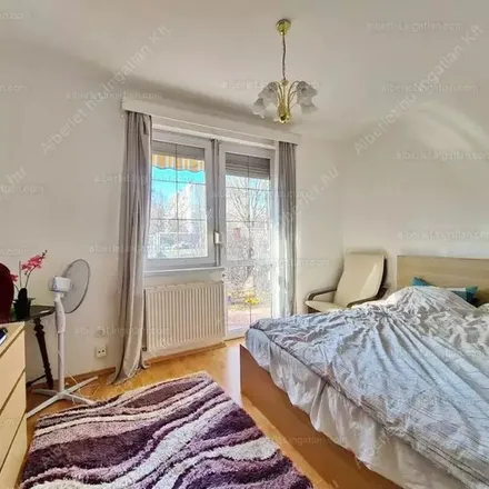 Rent this 4 bed apartment on Gazdagréti lakótelep in Budapest, Rétköz utca