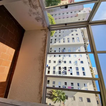 Image 5 - Praceta Humberto Delgado, 2745-298 Sintra, Portugal - Apartment for rent