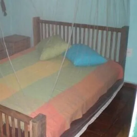 Rent this 3 bed house on Posto De Saúde Arraial in Rua das Palmeiras, Ajuda