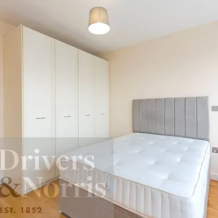 Rent this 2 bed apartment on Hazeldene Road in Goodmayes, London