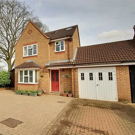 Buy this 4 bed house on Little Green Junior School in Lincoln Drive, Rickmansworth