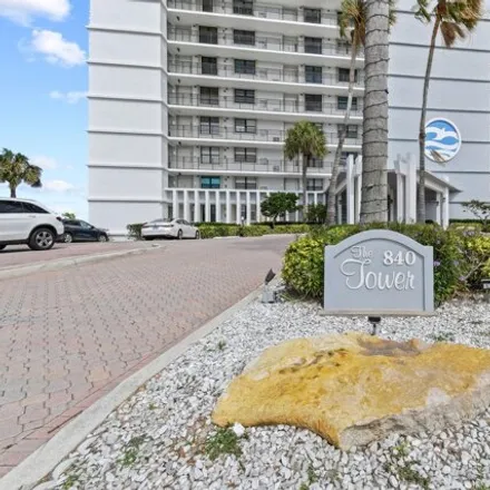 Image 7 - 820 Ocean Drive, Juno Beach, Palm Beach County, FL 33408, USA - Condo for rent