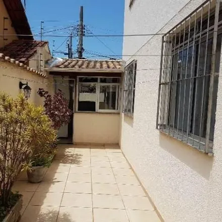 Buy this 3 bed apartment on Rua Estrela da Esperança in Estrela do Oriente, Belo Horizonte - MG