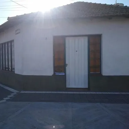 Buy this 3 bed house on Carlos Molina Arrotea 1101 in Partido de Lomas de Zamora, Lomas de Zamora